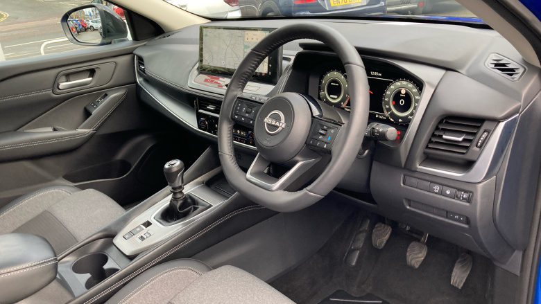 Nissan Qashqai 1.3 DiG-T MH 158 N-Connecta 5dr Petrol Hatchback